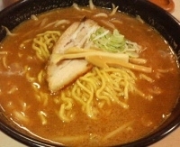 「味噌ラーメン700円（クーポン使用にて600円）」@とんこつラーメン あっぱれ亭 大通店の写真