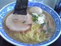 「味玉塩ラーメン（大盛）」@ラーメン専門 くぼ田の写真