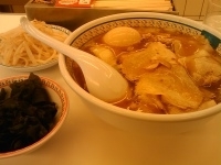 「小チャーシュー煮卵ねぎラーメン@もやし@わかめ」@神座 池袋西口店の写真