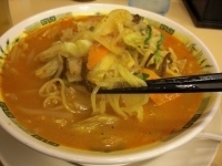 「ヤンニョムラーメン」@日高屋 町屋店の写真