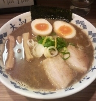 「重厚中華そば+味玉」@重厚煮干中華そば 大ふく屋 赤羽店の写真