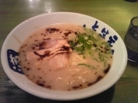 「しぼりとんこつ」@久留米とんこつしぼりラーメン 満洲屋が一番 難波店の写真