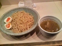 「塩玉つけめん」@ひるがお 新宿御苑店の写真