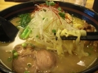 「玄流白湯らーめん680円+味玉100円」@ラーメン創房 一茎草の写真