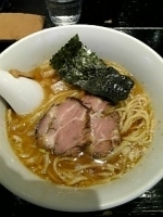 「らーめん+白飯（小）」@麺者 服部の写真