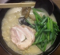 「鶏煮込み拉麺 濃い目 固め」@鶏そばや 竜神洞の写真