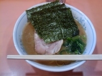 「ラーメン（並）」@ラーメン 中島家の写真
