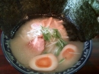 「塩のり玉 + 自家製チャーシューと水菜のピラフ（小）」@麺屋 鎌倉山の写真