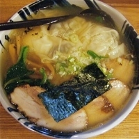 「塩味玉チャーシューわんたんめん（￥1100）」@○屋製麺店の写真