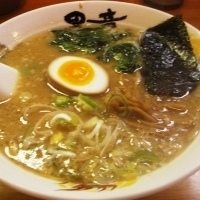 「とんこつしょうゆ（ハリガネ）  500円」@とんこつらーめん 黒竜の写真