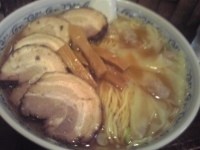 「チャーシューワンタンメン（大盛・油多目）」@二葉 天沼店の写真