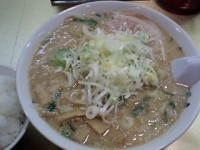 「みそラーメン・ごてごて（750円）+ライス（150円）」@超ごってり麺 ごっつの写真