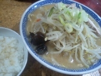 「4/1限定  びっくりらぁめん+びっくり丼（780円+200円）」@大勝軒 柏店の写真