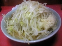 「チャーシュー（ヤサイマシマシ、ニンニクマシマシ）」@ラーメン二郎 歌舞伎町店の写真