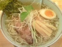 「塩ラーメン（細麺/硬め）」@麺や 松の写真