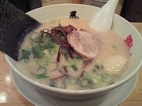 「とんこつラーメン」@博多風龍 池袋西口店の写真