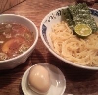「二代目つけ麺+味玉」@つじ田 神田御茶ノ水店の写真