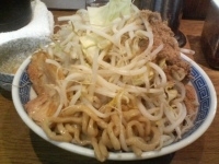 「汁なし大黒麺（生卵・野菜マシ）」@本家大黒屋本舗 平井店の写真