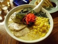 「とんこつラーメン+チャーシュー+コーン」@ラーメン 昭龍の写真