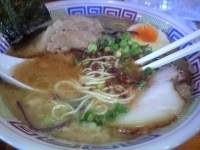 「長浜塩ラーメン+辛玉（newZSP）+カレー粉+替え玉」@ハングリードラゴンの写真