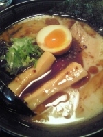 「黒だるまらぁ麺」@だるまのめ 西葛西店の写真