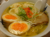 「桜の潮『期間限定』（+味付け卵）900円+100円=1,000円」@与ろゐ屋の写真