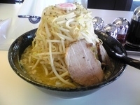 「ごじ麺野菜増し+づけにんにく」@らーめん・つけめん 満帆 太田本店の写真