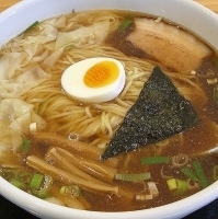 「ワンタンメン￥800」@らーめん どんぐりの写真