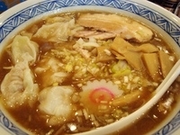 「特製わんたんめん（並盛）」@めいげんその写真