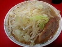 「味噌ラーメン（太麺・ヤサイヤヤマシ）（650円）」@ラーメン 麺徳 東陽町店の写真