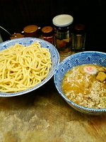 「つけ麺大盛り 豚ほぐし」@六厘舎 本店の写真