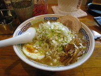 「味噌豚骨らーめん（あっさり）+替え玉+ZSP」@ハングリードラゴンの写真