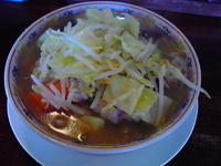 「野菜てんこ盛りラーメン」@めんくい亭の写真