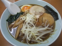 「らー麺  平打ち麺」@かつみやの写真