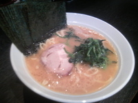 「ラーメン並650円のり100円濃い目・多め・固め」@八七三家の写真