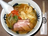 「海老わんたん麺「桜の塩」 900円」@与ろゐ屋の写真