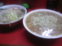 「大豚（メン・ヤサイ・アブラまし）」@ラーメン二郎 京急川崎店の写真