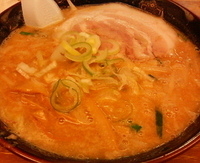 「味噌ラーメン700円脂普通&スープ割」@こってりらーめん なりたけ 千葉店の写真