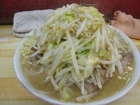 「小豚ダブル 950円（やさい、にんにく、カラメ）」@ラーメン二郎 品川店の写真