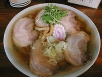 「チャーシューメン ￥800（麺カタメ・アブラ多目）」@ラーメン雅の写真