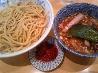 「辛つけ（あつもり,大盛）900円+100円 +半チャーシュー 1」@くり山の写真