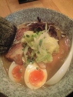 「鶏白湯醤油ラーメン」@麺や 福一の写真