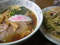 「チャーシューワンタンメン780円+野菜炒め450円」@蔵王ラーメンの写真