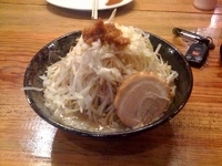 「角フジ麺 中盛」@常勝軒 伊勢崎総本店の写真