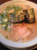 「らーめん（630円）、替え玉（100円）」@長浜ラーメン 松吉の写真