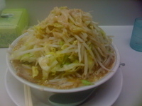 「ラーメン（600円）+チャーシュー（120円）、全部マシ」@ラーメン大 我孫子店の写真