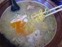 「塩卵らーめん（大盛） 650円+200円=850円」@らーめん家 きらくの写真