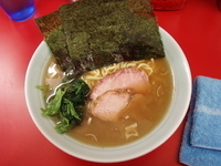 「ラーメン(麺硬め)」@豚骨ラーメン 長谷川家の写真