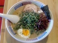 「長浜塩ラーメン こってり（600円）+替玉（150円）」@ハングリードラゴンの写真