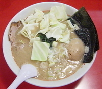 「うまいラーメン+味付たまご」@松福 東椎路店の写真